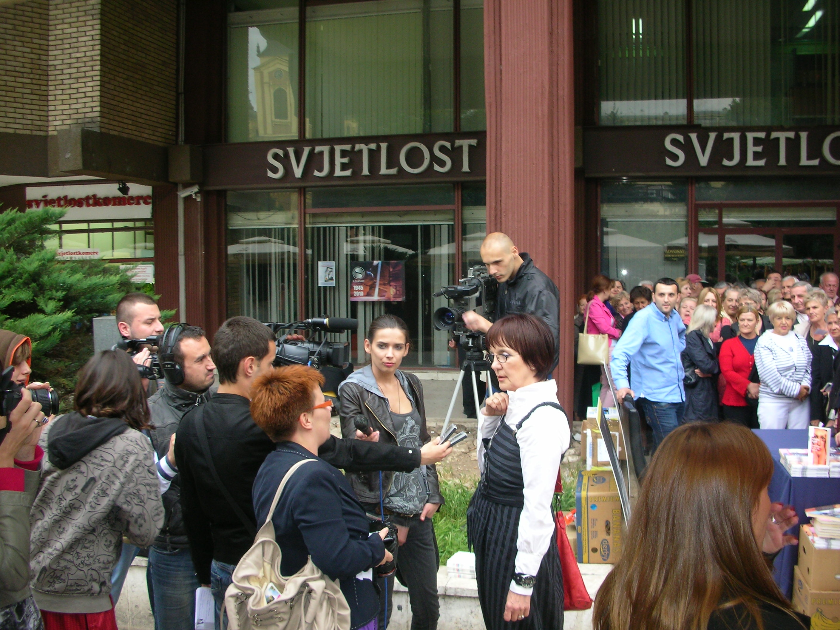 Promocija knjige u Sarajevu Promocija knjige u Sarajevu